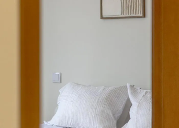 Bright & Airy 3br Spacious Villa Sesimbra