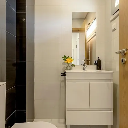 Villa Bright & Airy 3br Spacious *