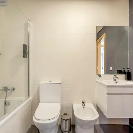 Bright & Airy 3br Spacious Sesimbra