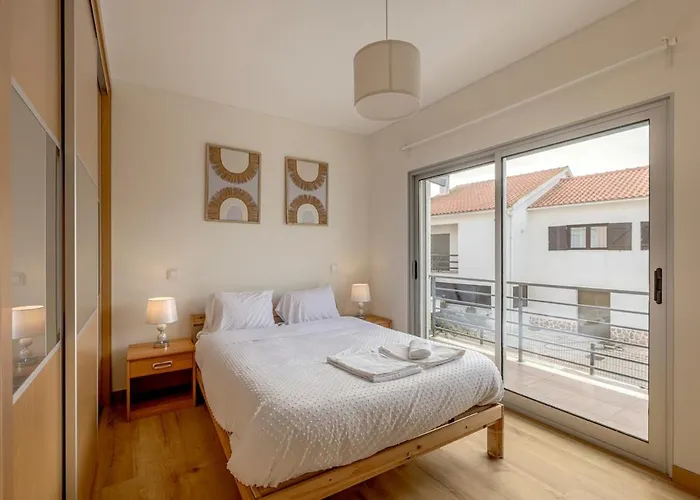 Villa Bright & Airy 3br Spacious *