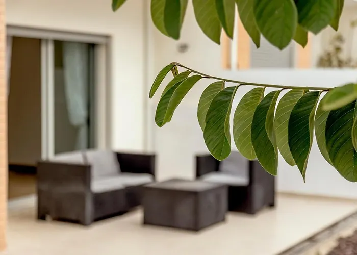 Bright & Airy 3br Spacious Villa Sesimbra